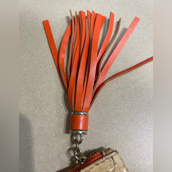 NWOT Mary Kay Cork Print Orange Tassel Clutch - Picture 7 of 9